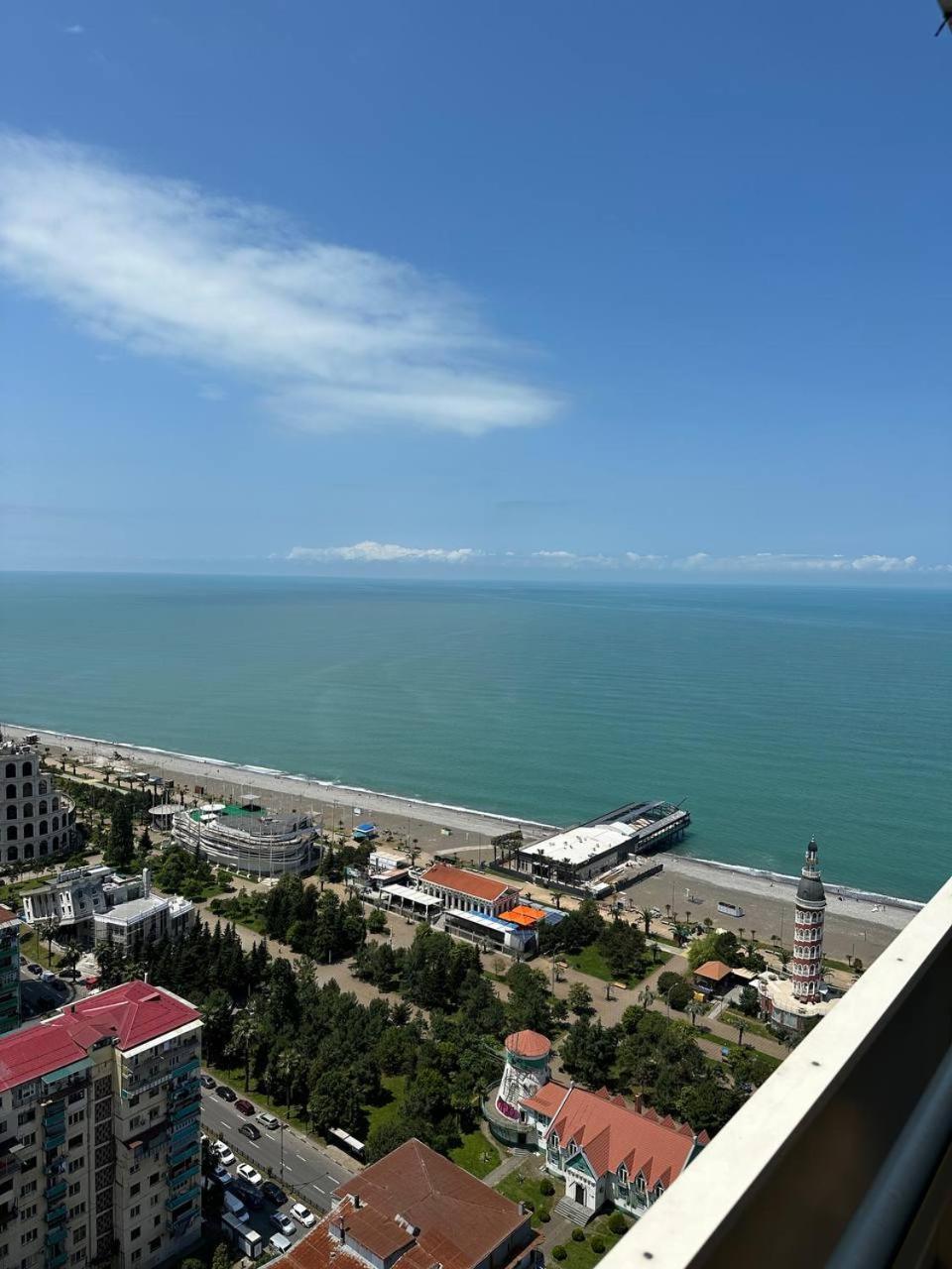 Black Sea Batumi Hotel Orbi City エクステリア 写真